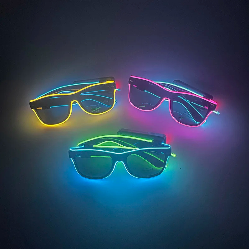 نظارات لاسلكية جديدة رائعة مضي - مراجعة Glow In The Dark Party Glasses وسعره